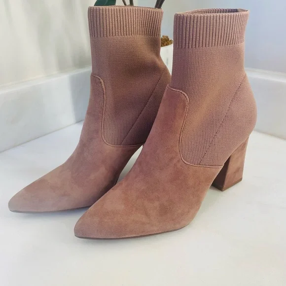 Steve Madden Nude Suede Ankle Boots, Pull on Sock Style. Size 8.5. Brand new. - Picture 2 of 7